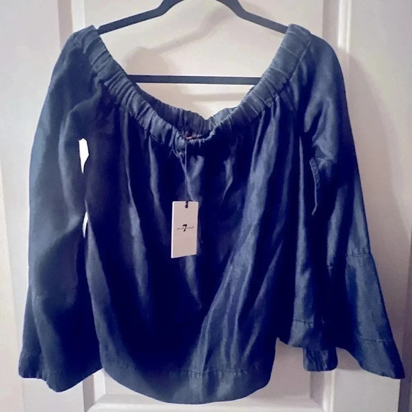 NWT- 7 For All Mankind off the shoulder denim look top-Size Medium - Picture 1 of 4